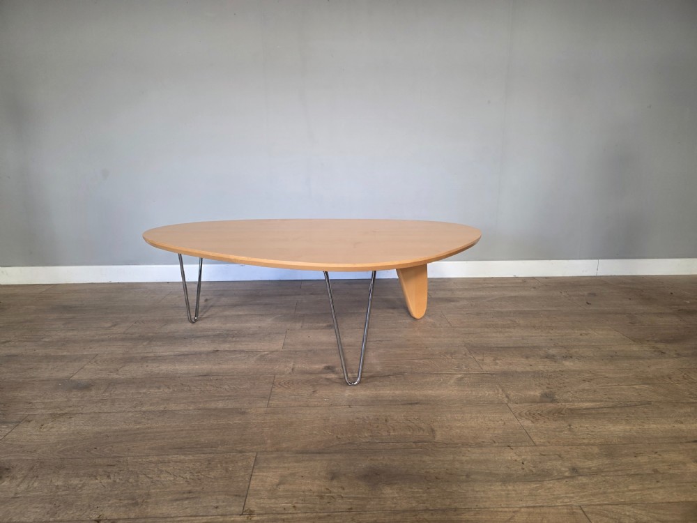 isamu noguchi rudder fin coffe tablevitra design museum
