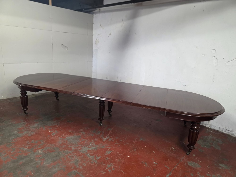 antique large william iv mahogany banquetextending dining table 1840s